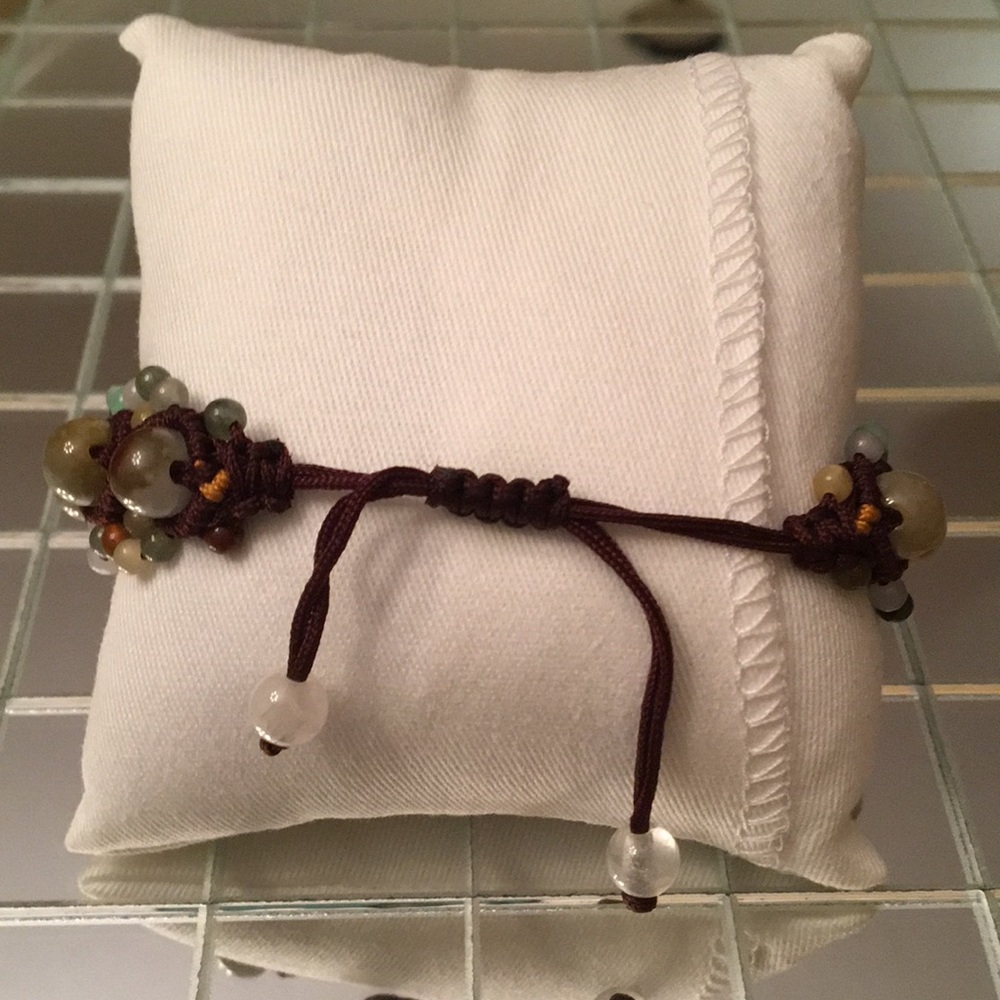 Glass Bead Bracelet - Picture 2 of 3